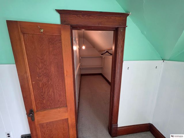 1175 N Locust Street, Wahoo, NE 68066