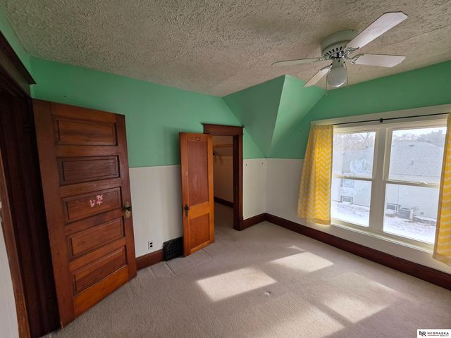 1175 N Locust Street, Wahoo, NE 68066