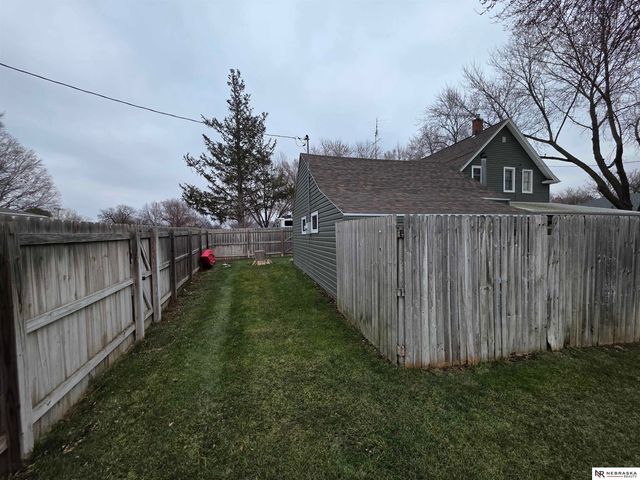 1175 N Locust Street, Wahoo, NE 68066