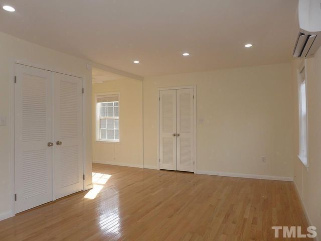 512 N Greensboro Street, Carrboro, NC 27510