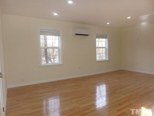 512 N Greensboro Street, Carrboro, NC 27510