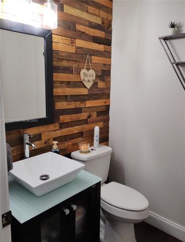 18365 NW 21st St, Pembroke Pines, FL 33029