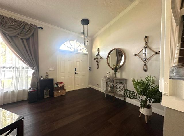 18365 NW 21st St, Pembroke Pines, FL 33029