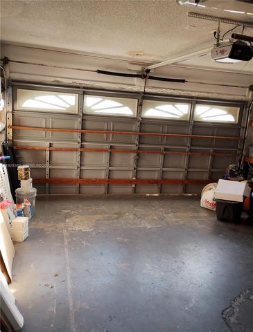 18365 NW 21st St, Pembroke Pines, FL 33029