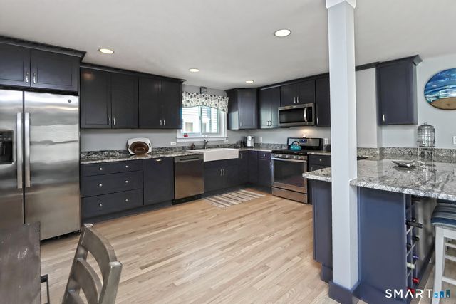 136 Hillside Avenue, Milford, CT 06460