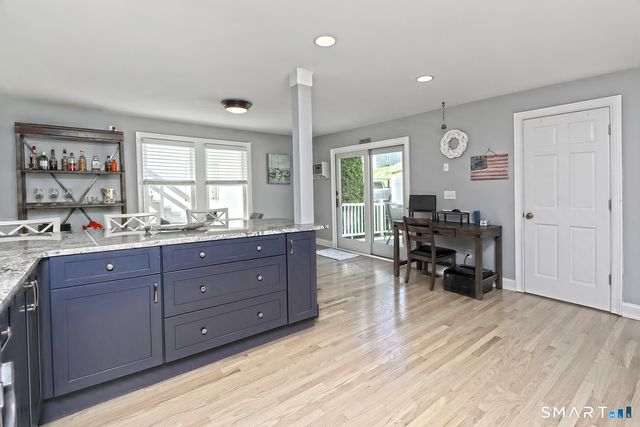 136 Hillside Avenue, Milford, CT 06460