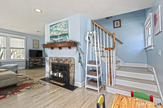 136 Hillside Avenue, Milford, CT 06460