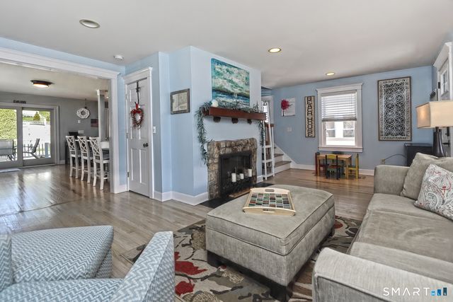 136 Hillside Avenue, Milford, CT 06460
