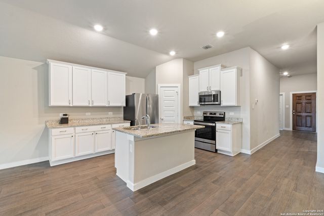 7503 Coffee, San Antonio, TX 78252