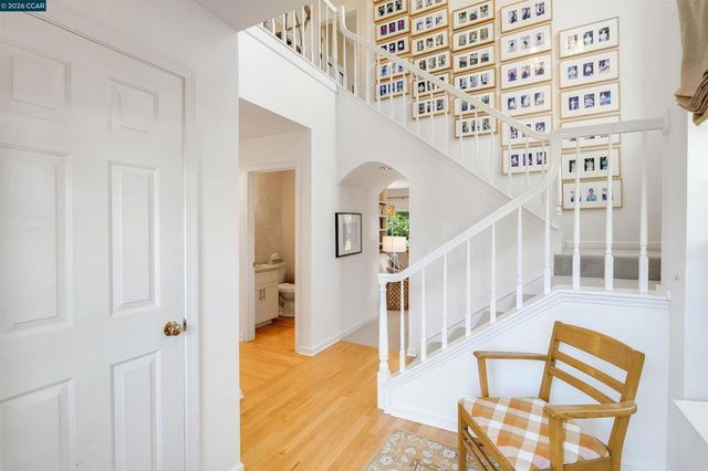 408 Fraga Ct, Martinez, CA 94553