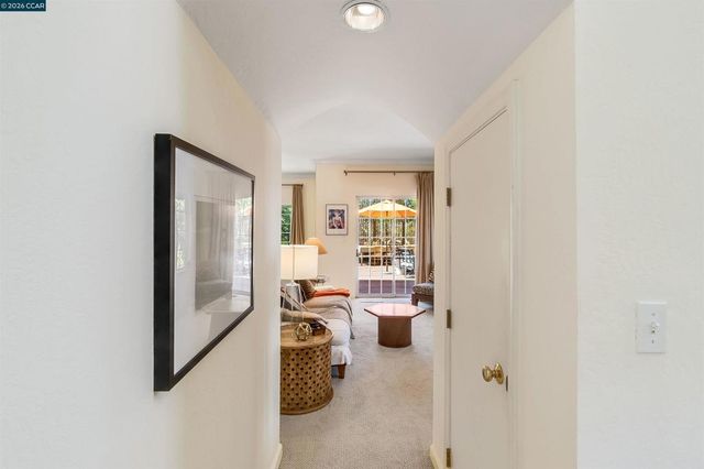 408 Fraga Ct, Martinez, CA 94553