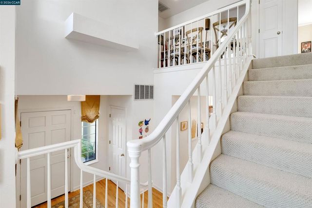 408 Fraga Ct, Martinez, CA 94553