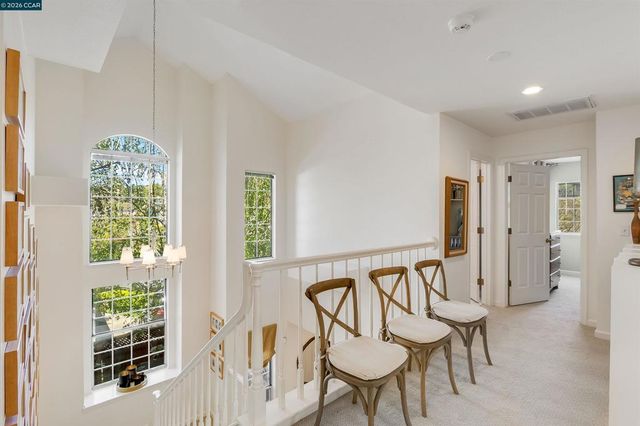 408 Fraga Ct, Martinez, CA 94553