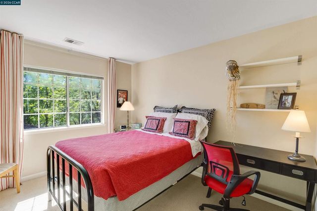 408 Fraga Ct, Martinez, CA 94553