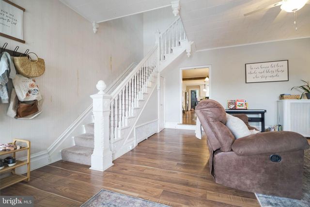 125 E 3RD ST, Lewistown, PA 17044