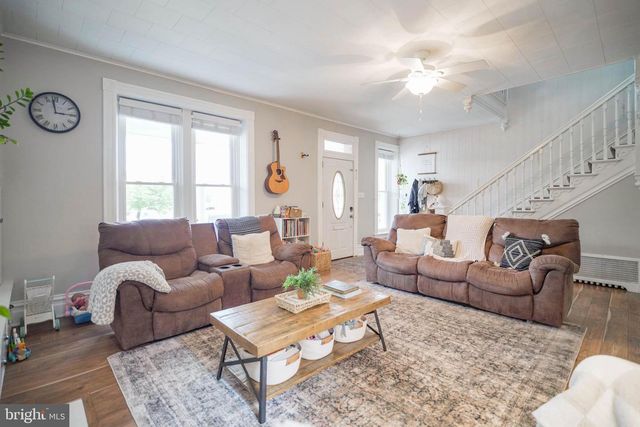 125 E 3RD ST, Lewistown, PA 17044