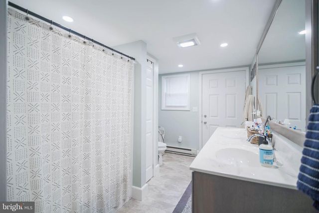 125 E 3RD ST, Lewistown, PA 17044