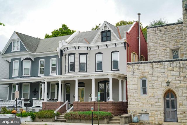 125 E 3RD ST, Lewistown, PA 17044
