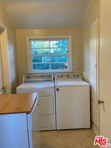 4160 Holly Knoll Drive, Los Angeles, CA 90027