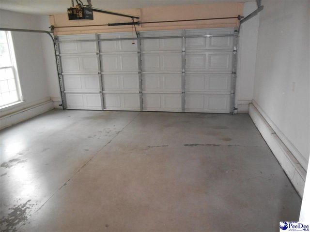 724 Aster, Florence, SC 29501