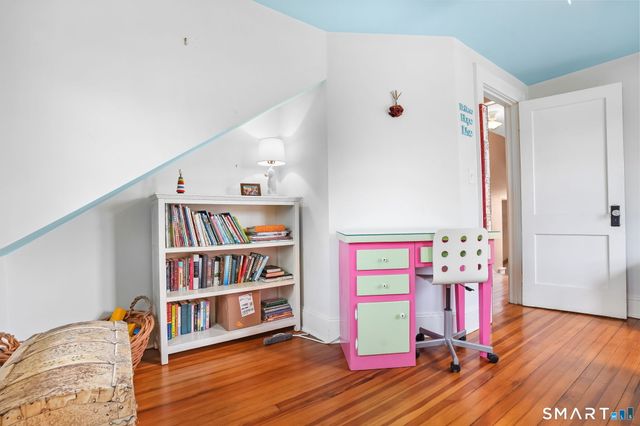 88 Miller Avenue, Milford, CT 06460