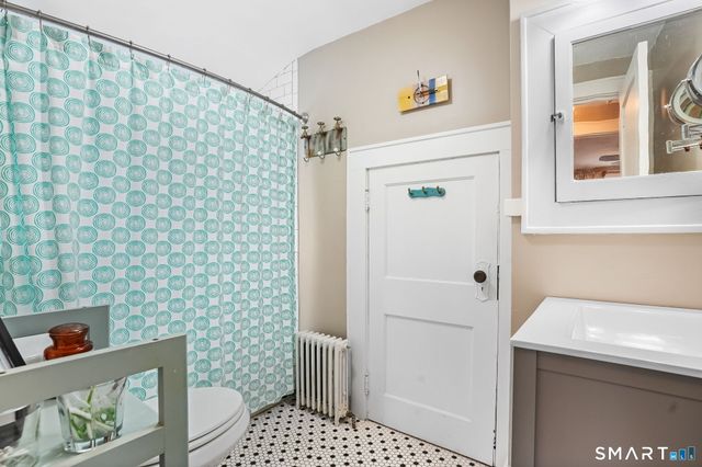 88 Miller Avenue, Milford, CT 06460