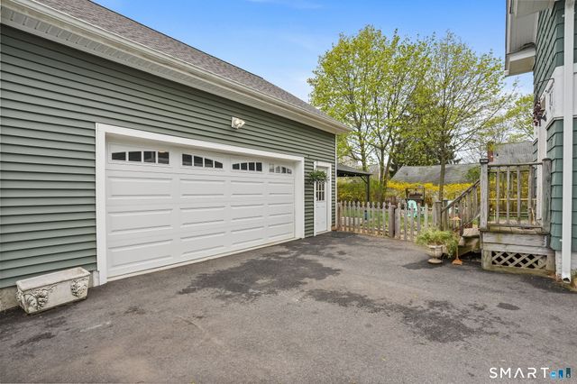 88 Miller Avenue, Milford, CT 06460