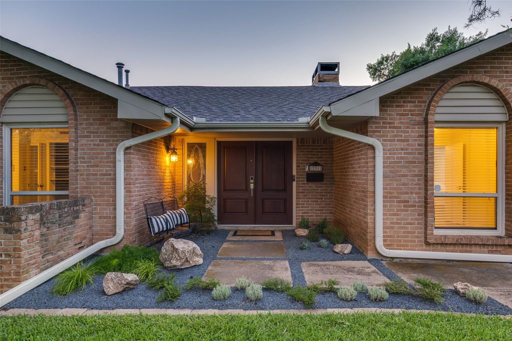 12311 Cedar Bend Drive, Dallas, TX 75244