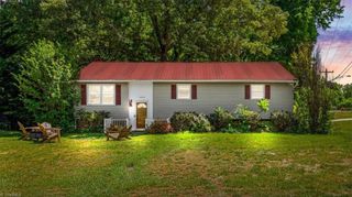 2250 Willow Bend Drive, Kernersville, NC 27284
