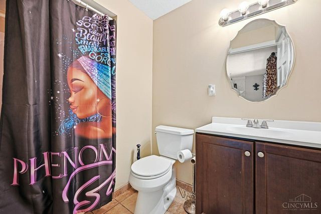5391 Stonetrace Drive, Colerain Twp, OH 45251