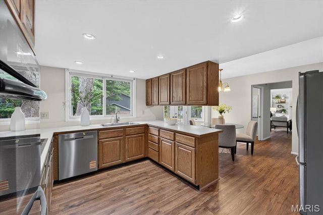 14529 Brittania Drive, Chesterfield, MO 63017