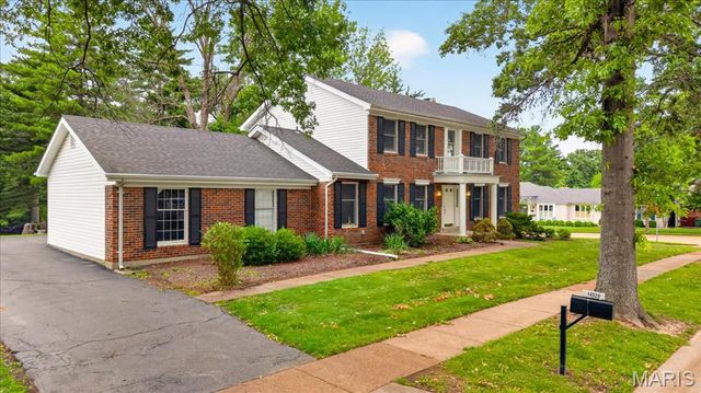 14529 Brittania Drive, Chesterfield, MO 63017