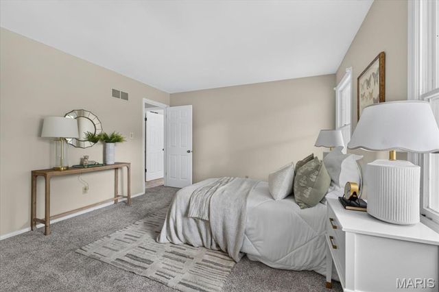 14529 Brittania Drive, Chesterfield, MO 63017
