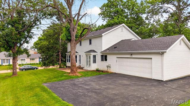 14529 Brittania Drive, Chesterfield, MO 63017