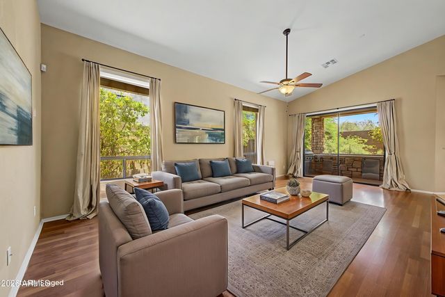 2743 N RAVEN --, Mesa, AZ 85207