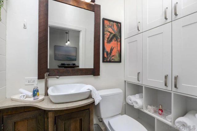 818-820 Portsmouth, San Diego, CA 92109