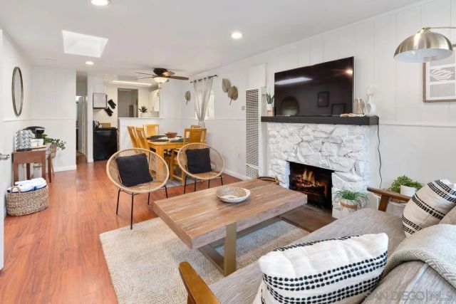 818-820 Portsmouth, San Diego, CA 92109