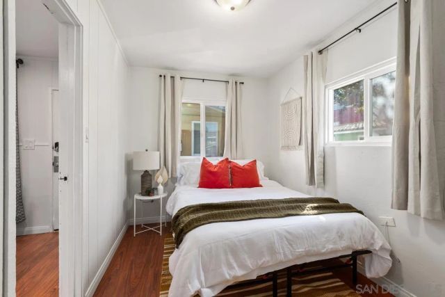 818-820 Portsmouth, San Diego, CA 92109