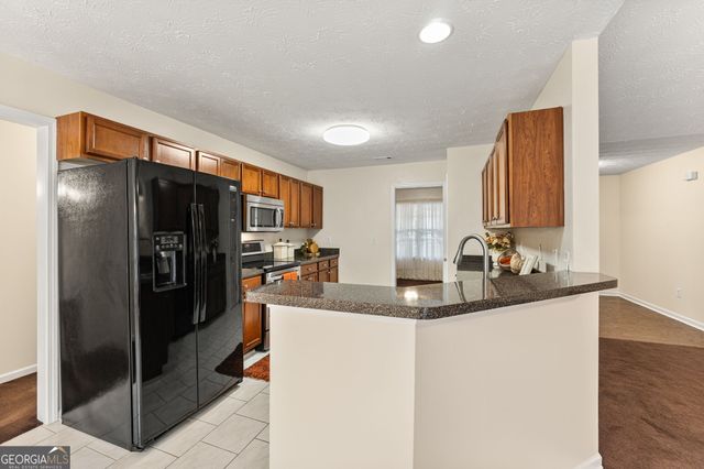 70 Dolly Nixon Court, Senoia, GA 30276