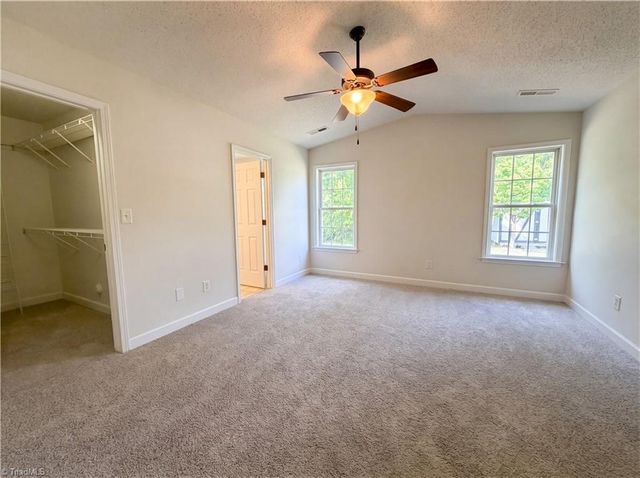 2015 Gyro Drive, Winston-salem, NC 27127