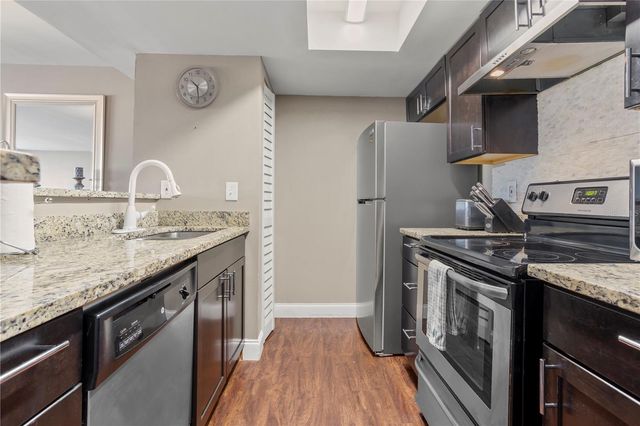 2749 N POINCIANA BOULEVARD 15, Kissimmee, FL 34746