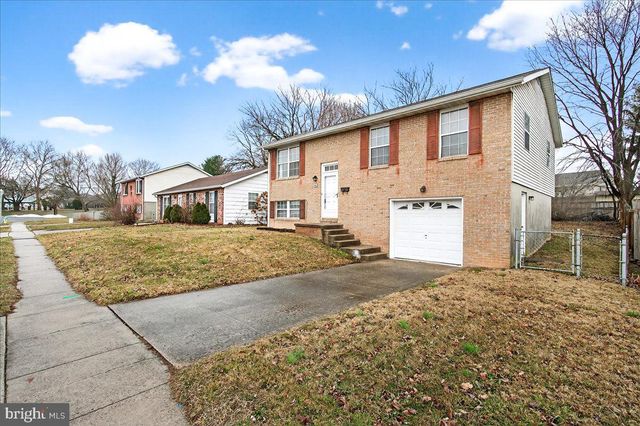 423 BANKSIA DR, Frederick, MD 21701