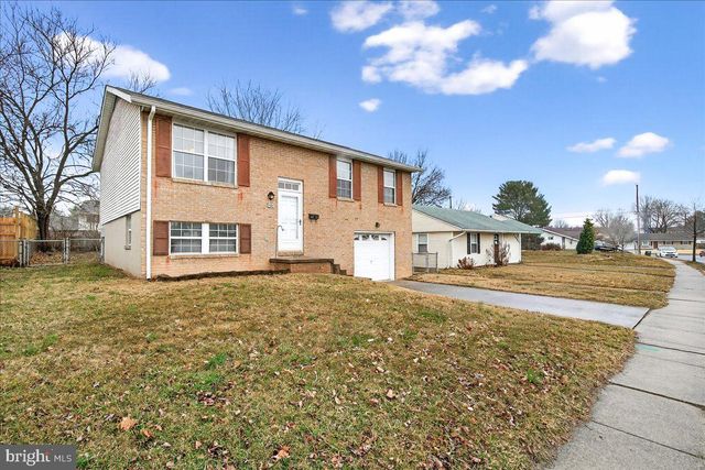 423 BANKSIA DR, Frederick, MD 21701