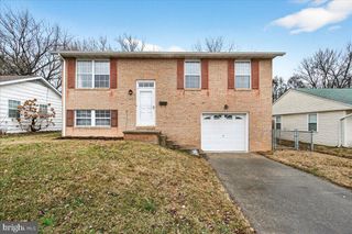 423 BANKSIA DR, Frederick, MD 21701