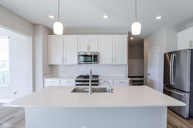 3799 Kensington Drive, Danville, IN 46122