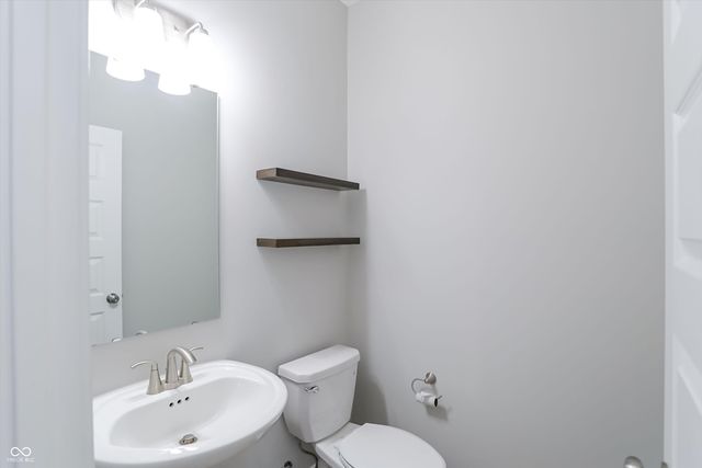 3799 Kensington Drive, Danville, IN 46122