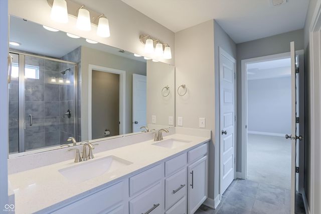 3799 Kensington Drive, Danville, IN 46122