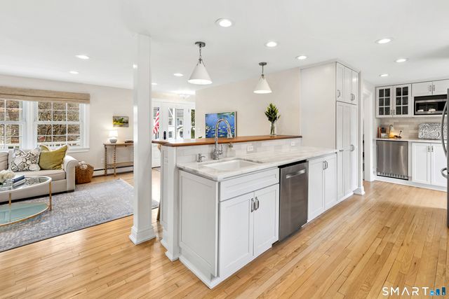 105 Rose Lane, Darien, CT 06820