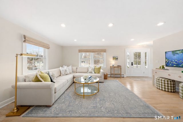 105 Rose Lane, Darien, CT 06820