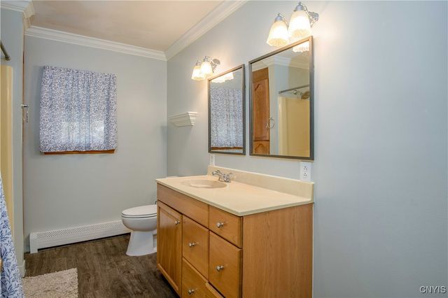 17 Hilltop Lane, Volney, NY 13069